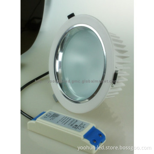 2014 hot sale 8-40W Recessed led downlight for indoor lighting